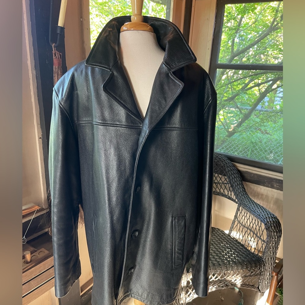 Men’s Guess Leather coat with zip out liner